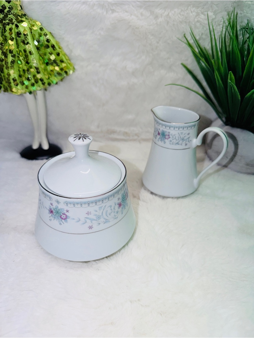 Crown Ming Sugar Bowl & Creamer Set in White Pastel Floral Silver Trim 💝